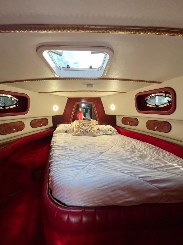 40ft yacht gallery image