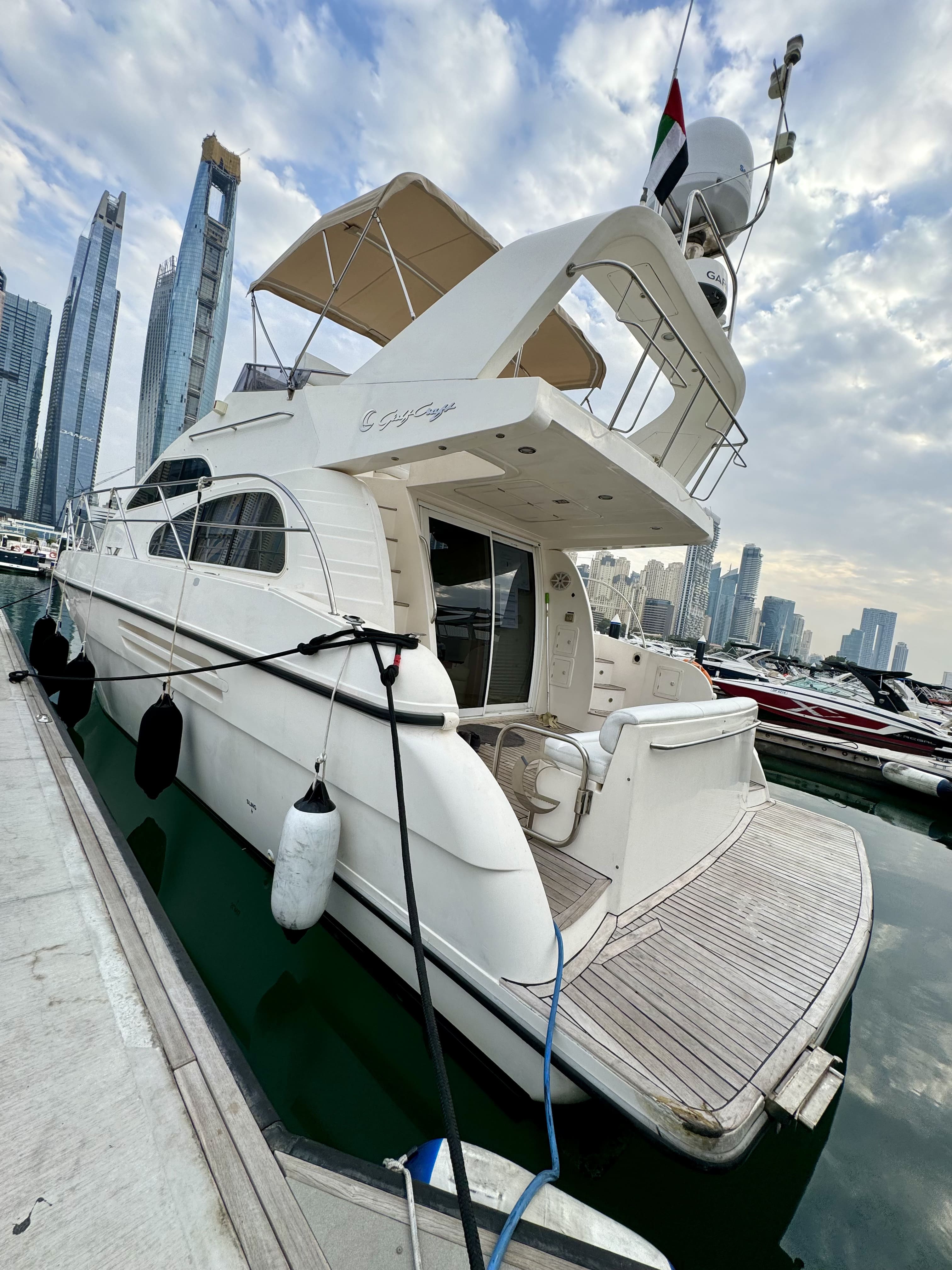 42ft yacht images inside view