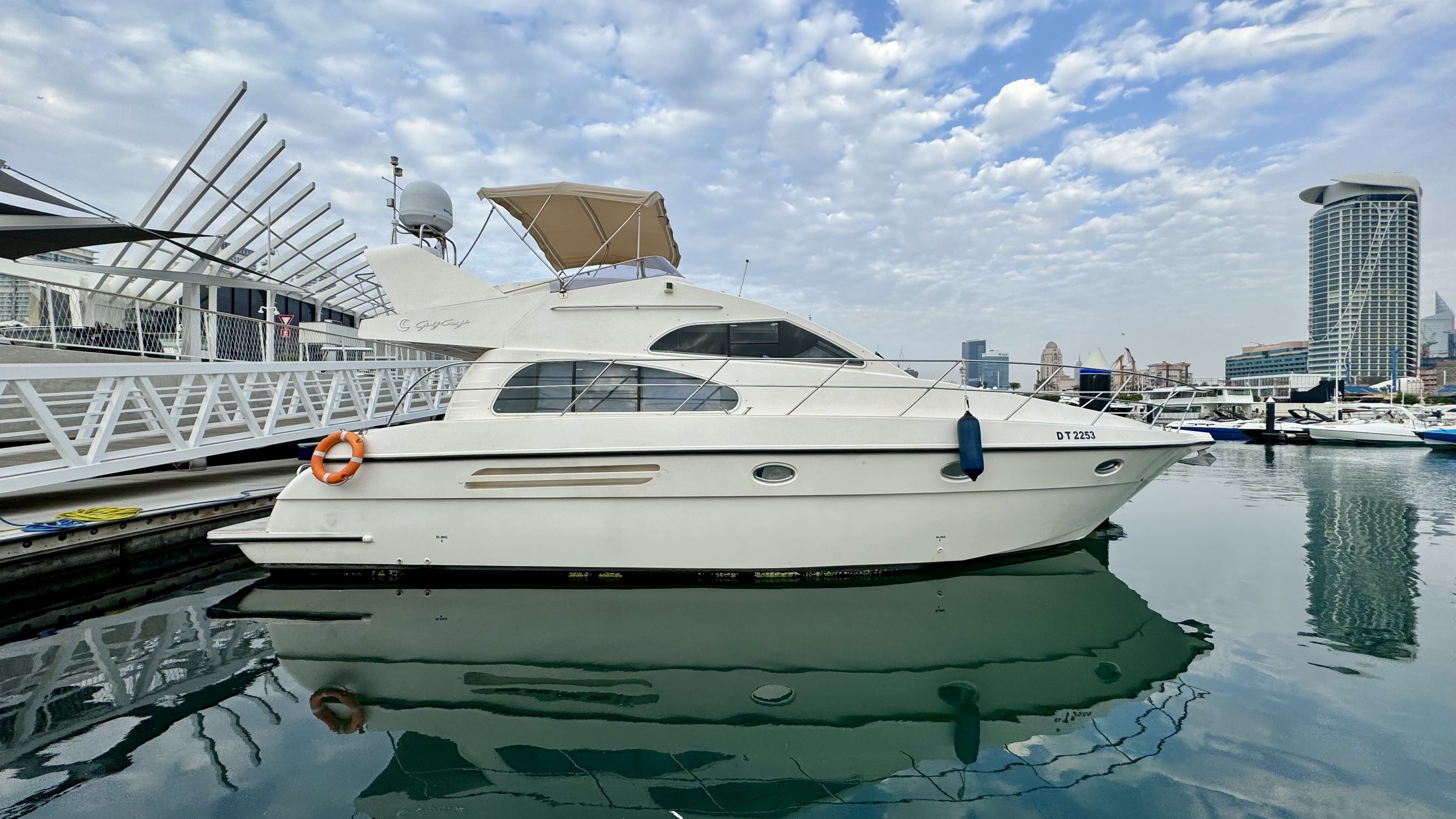 yacht offers on group ride image