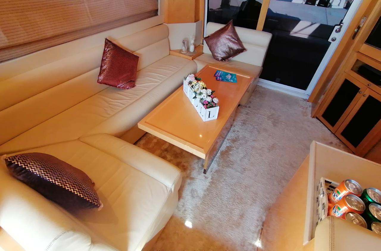 44ft yacht dubai images
