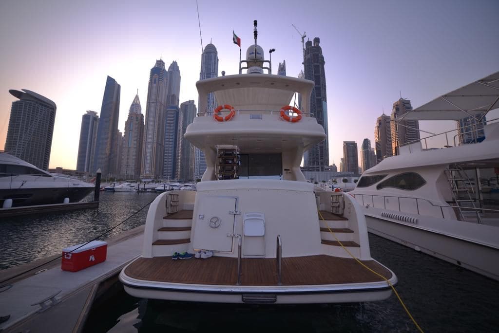 55ft yacht outer deck