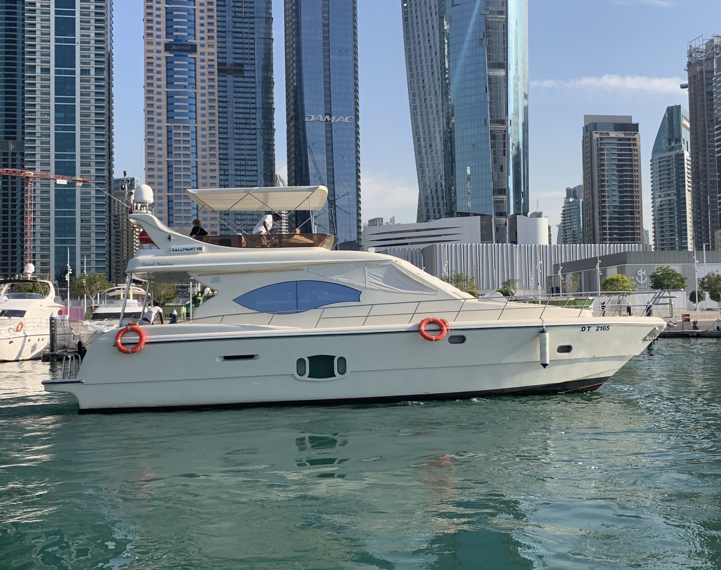 55ft yacht rental in dubai marina