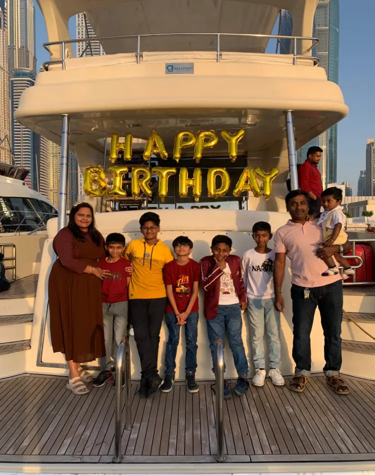 Luxury Yacht Rental Dubai