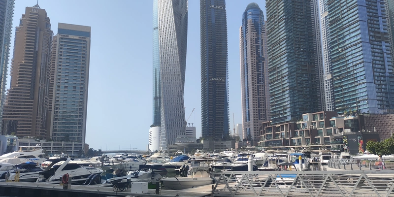 Luxury Yacht Ride Dubai Marina